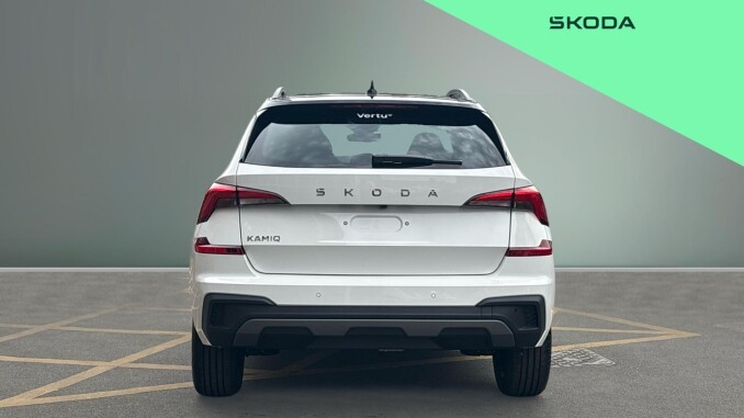 Skoda Kamiq 1.0 TSI Design Edition 5dr DSG Petrol Hatchback - Image 8